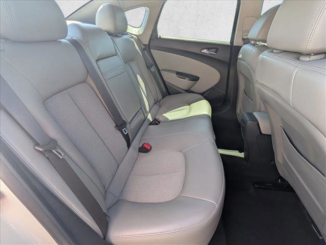 Used 2014 Buick Verano FWD image 16