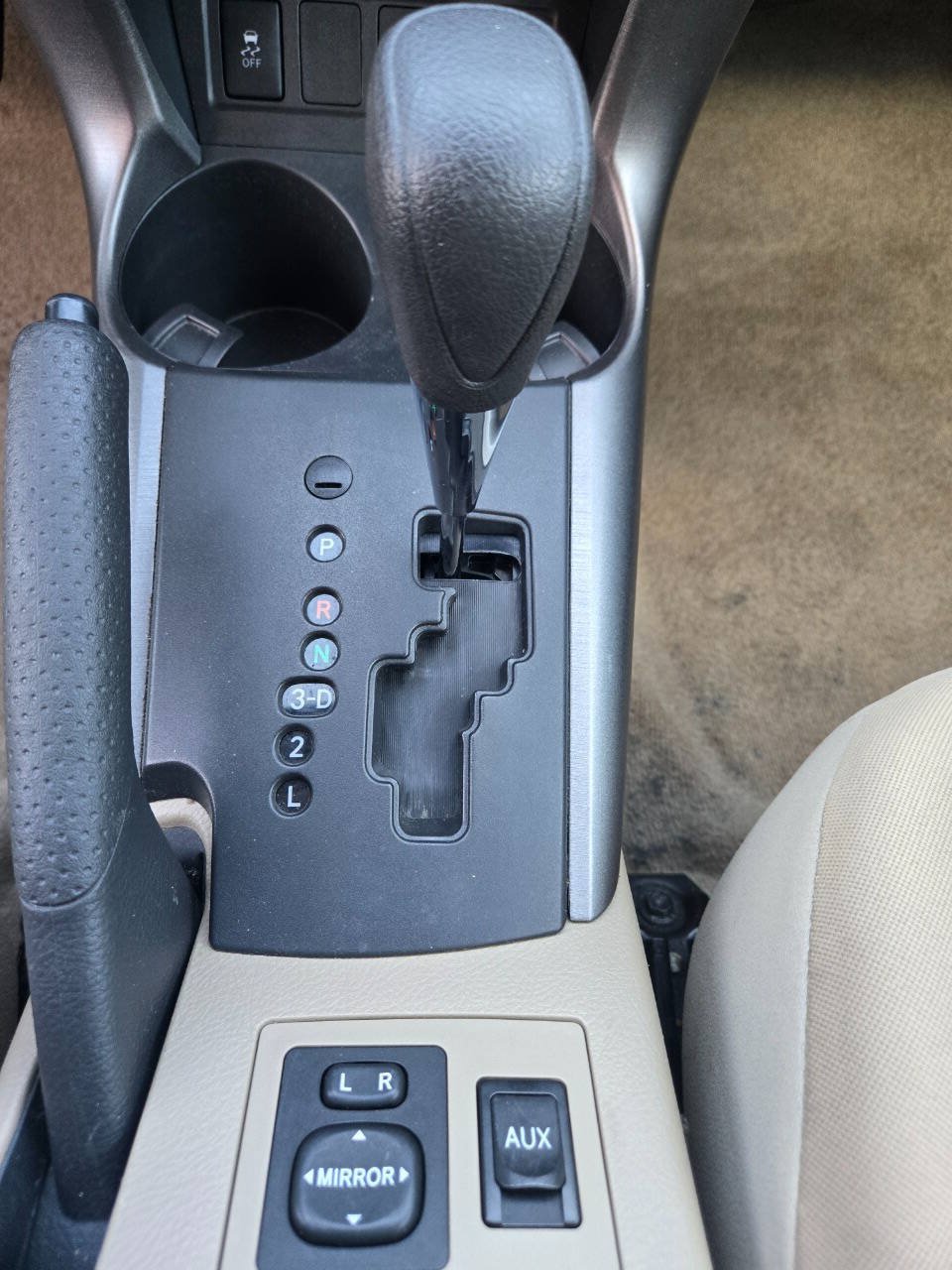 Used 2011 Toyota RAV4 4WD w/ Base L4 Extra Value Pkg image 18