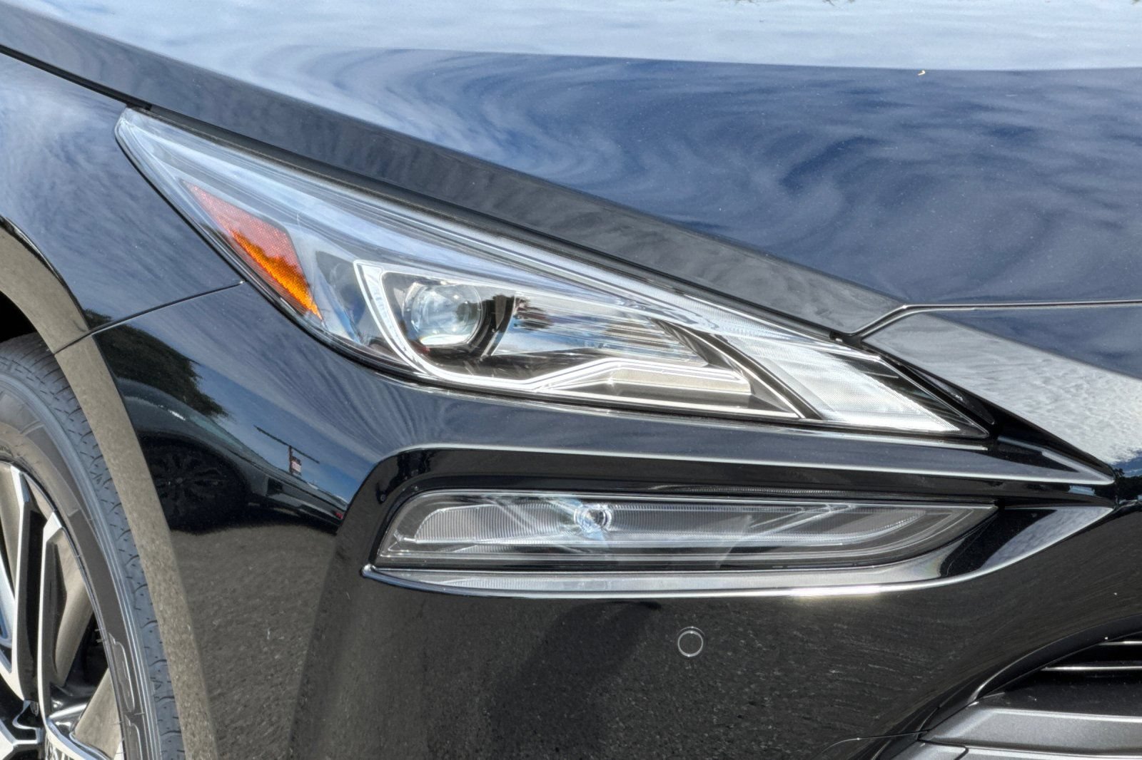 New 2026 Toyota Mirai RWD image 30