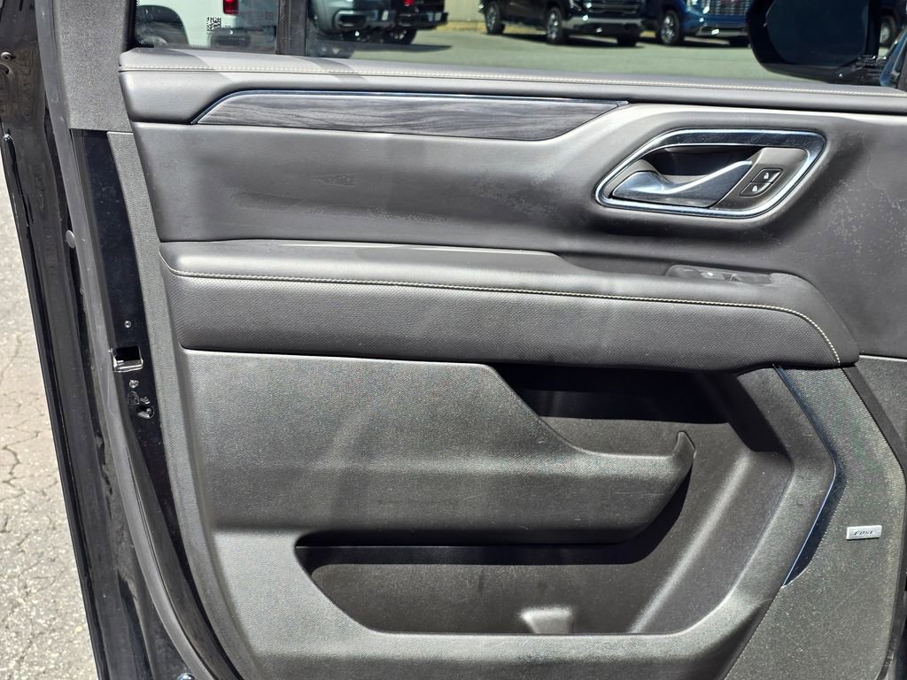 Certified 2023 GMC Yukon XL SLT image 47