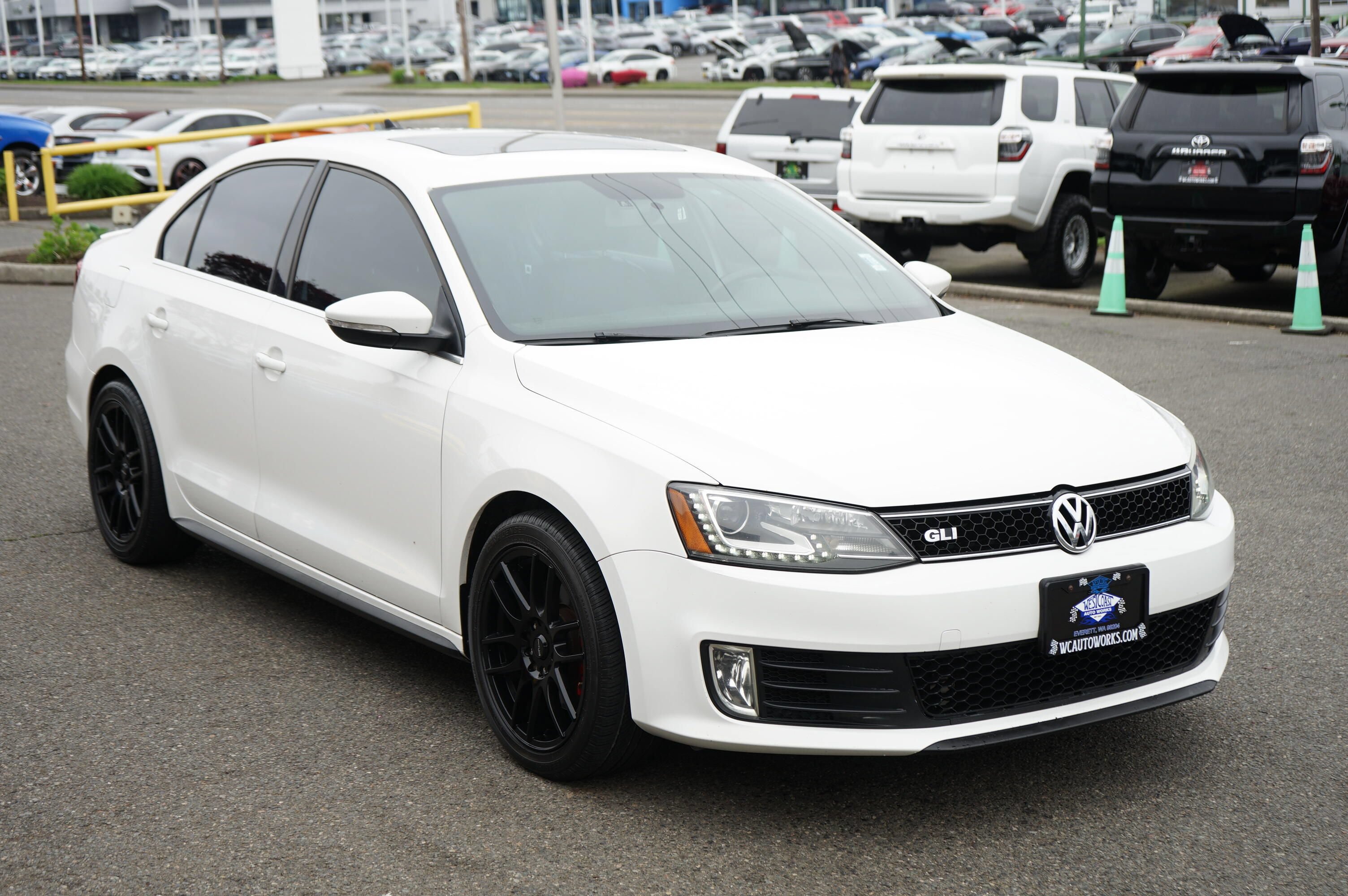 Used 2013 Volkswagen Jetta GLI Autobahn FWD image 7
