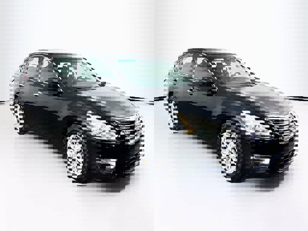 Used 2014 Nissan Altima 2.5 SV image 23