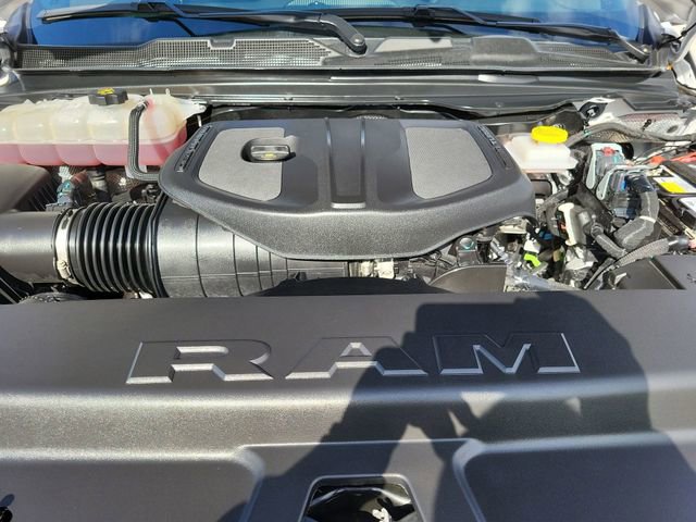 Used 2025 RAM 1500 Lone Star image 17