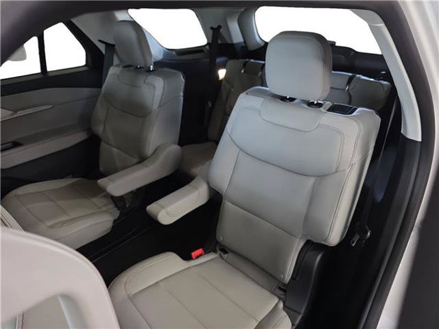 New 2026 Ford Explorer Active w/ Active Comfort Package AWD/4WD image 13