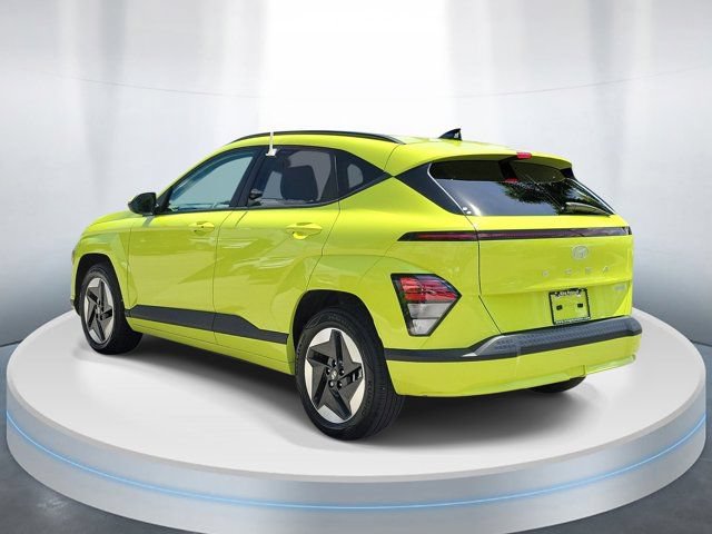 Certified 2024 Hyundai Kona Electric SEL FWD image 3