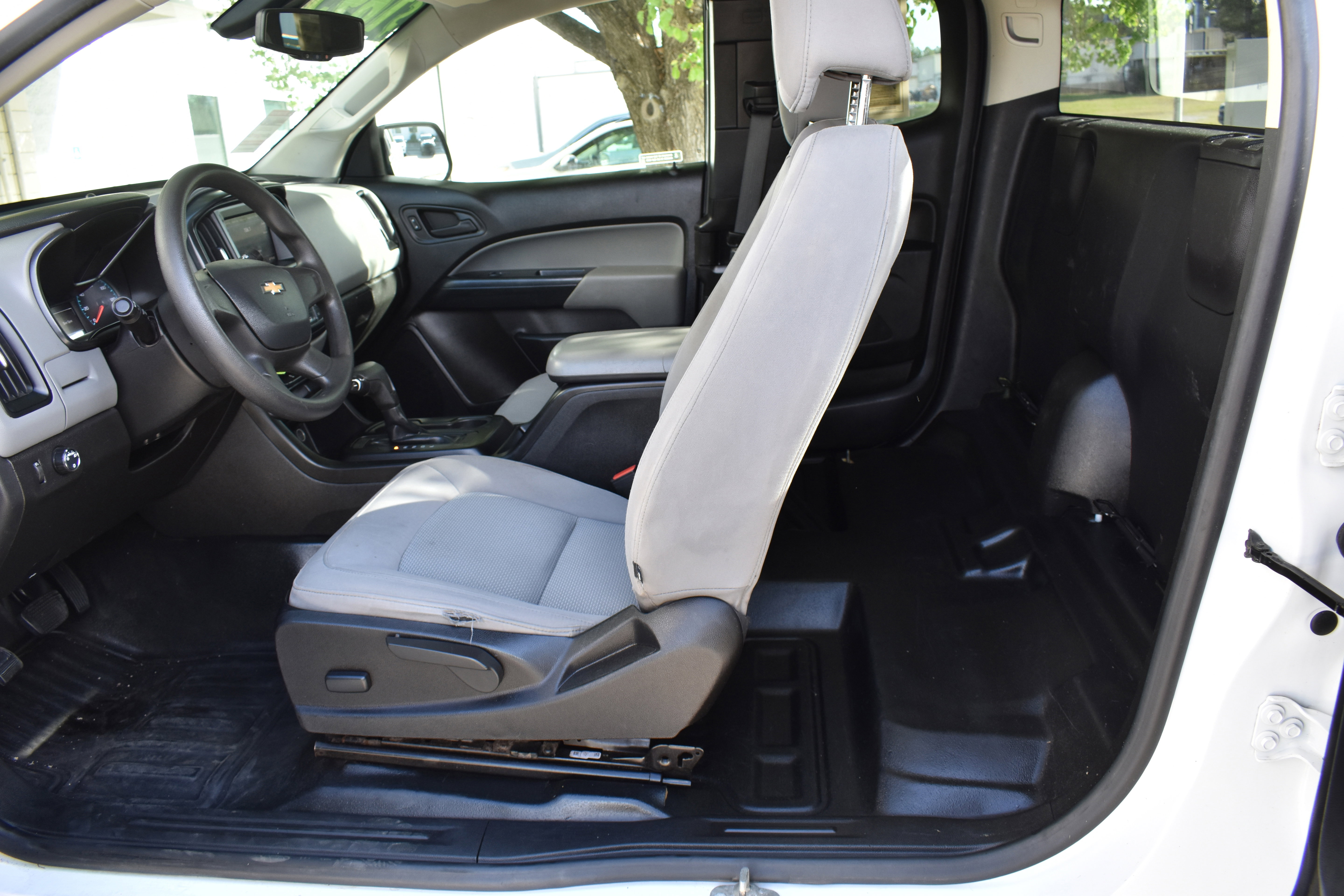 Used 2020 Chevrolet Colorado W/T image 20