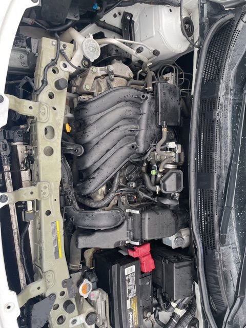 Used 2012 Nissan Versa SL image 25