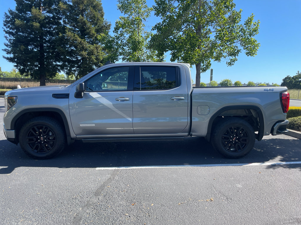Used 2023 GMC Sierra 1500 Elevation AWD/4WD image 11