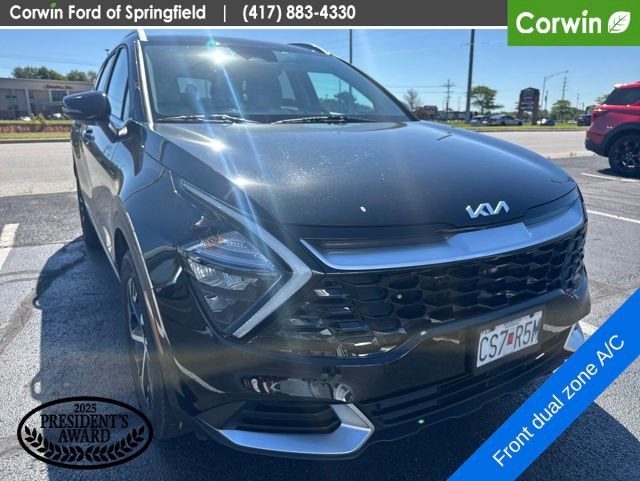Used 2023 Kia Sportage EX AWD/4WD image 3