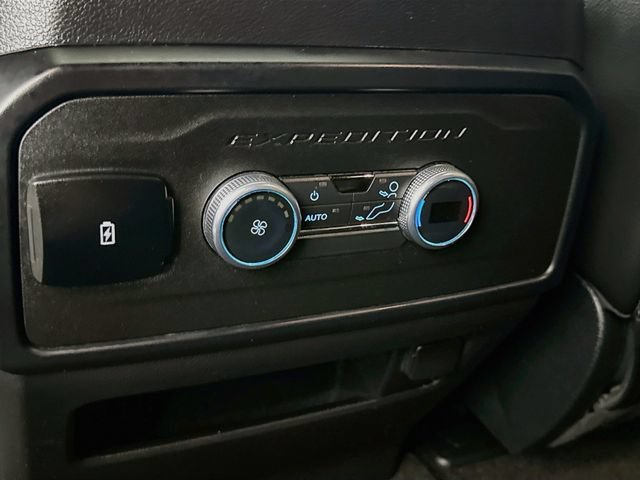 Used 2021 Ford Expedition XLT AWD/4WD image 24
