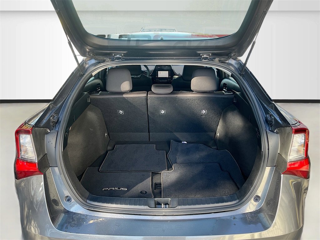 Used 2022 Toyota Prius image 24
