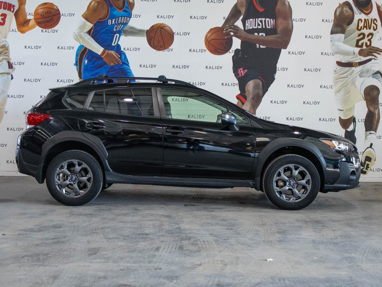 Used 2022 Subaru Crosstrek 2.5i Sport w/ Moonroof Package image 18