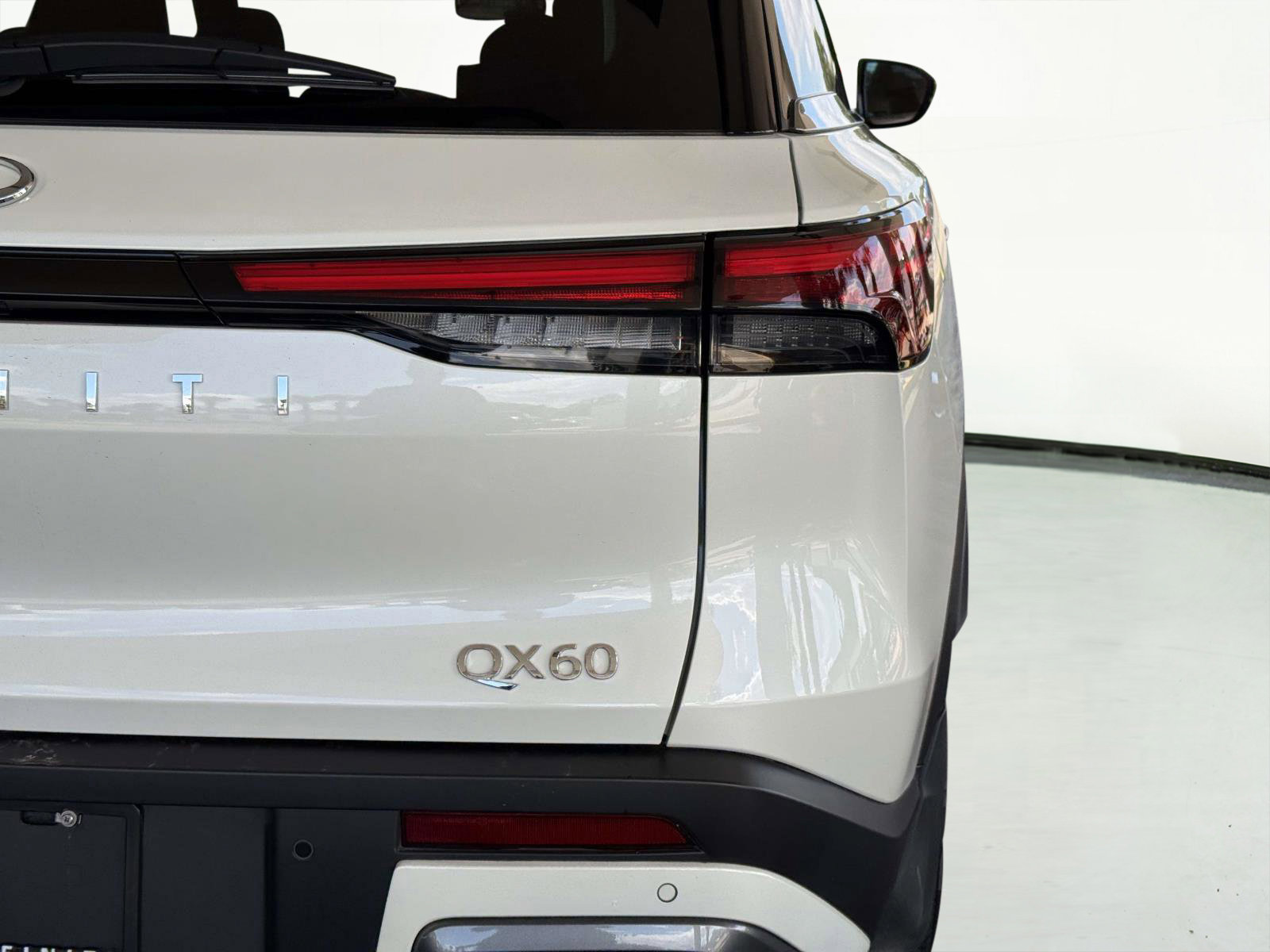 Used 2025 INFINITI QX60 Autograph image 26