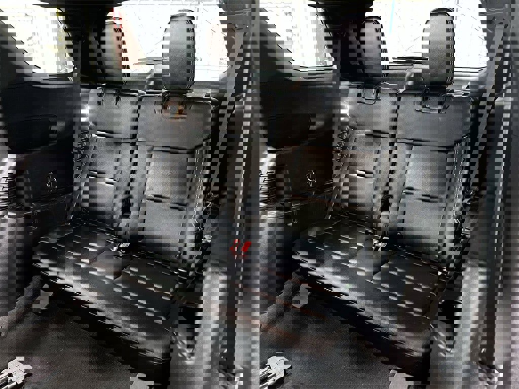 Used 2020 Ford Explorer ST w/ Premium Technology Package image 21