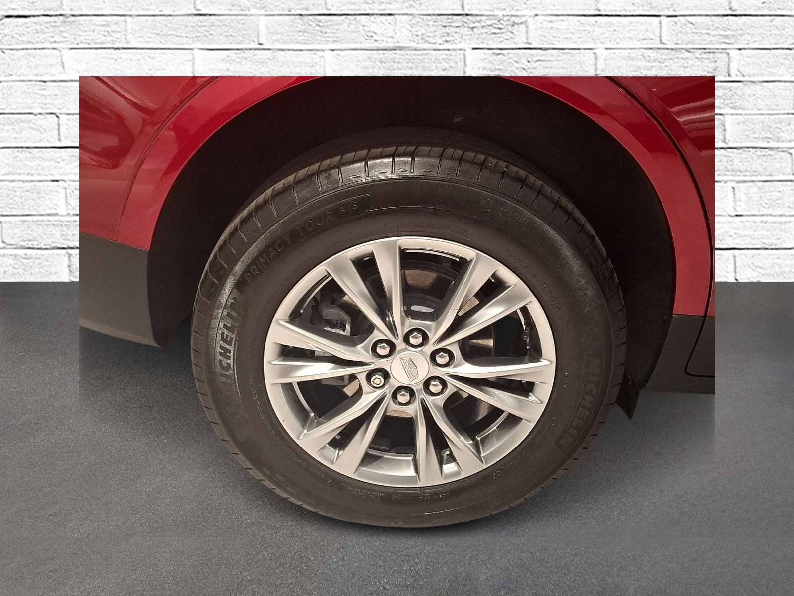 Certified 2023 Cadillac XT5 Premium Luxury AWD/4WD image 8