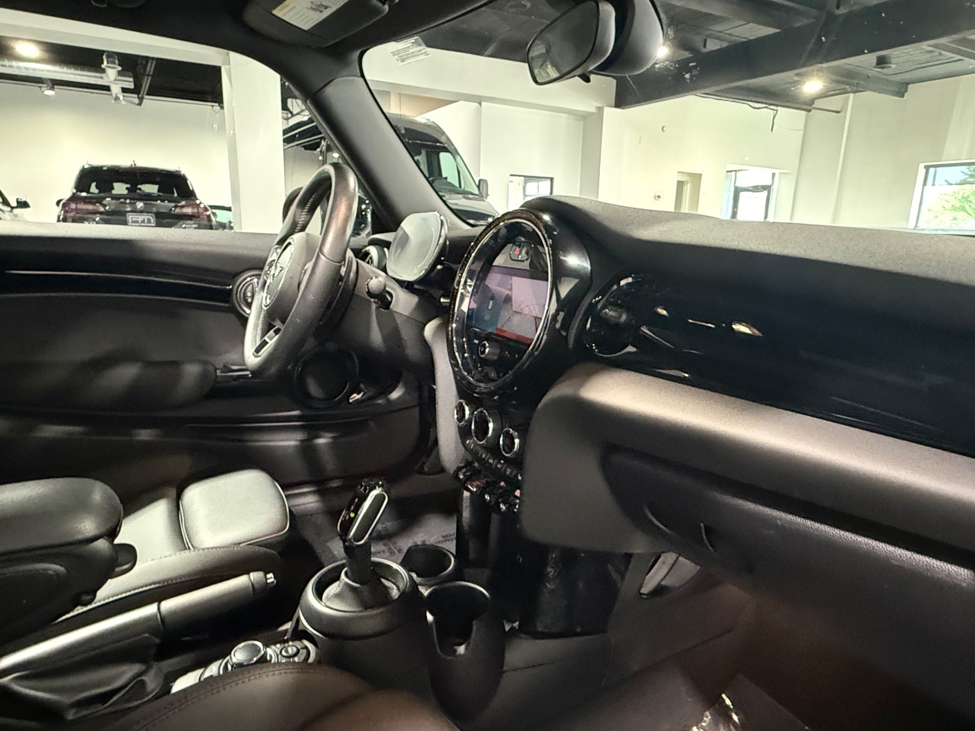Used 2023 MINI Cooper S FWD image 28