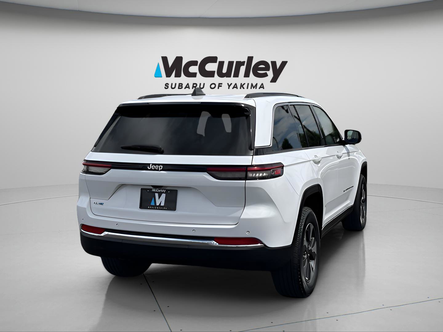 Used 2024 Jeep Grand Cherokee Limited 4xe image 6