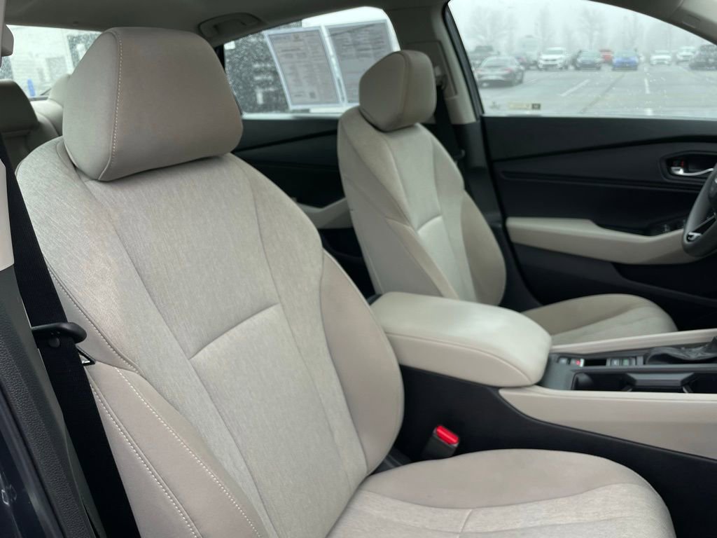 Certified 2025 Honda Accord SE image 31