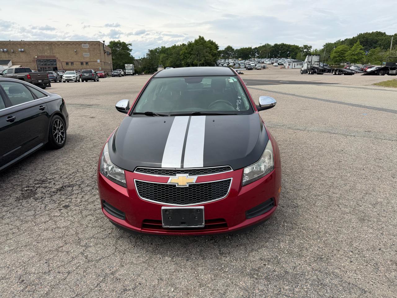 Used 2014 Chevrolet Cruze LT w/ Technology Package FWD image 3