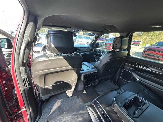 Used 2023 Jeep Wagoneer Series II AWD/4WD image 27