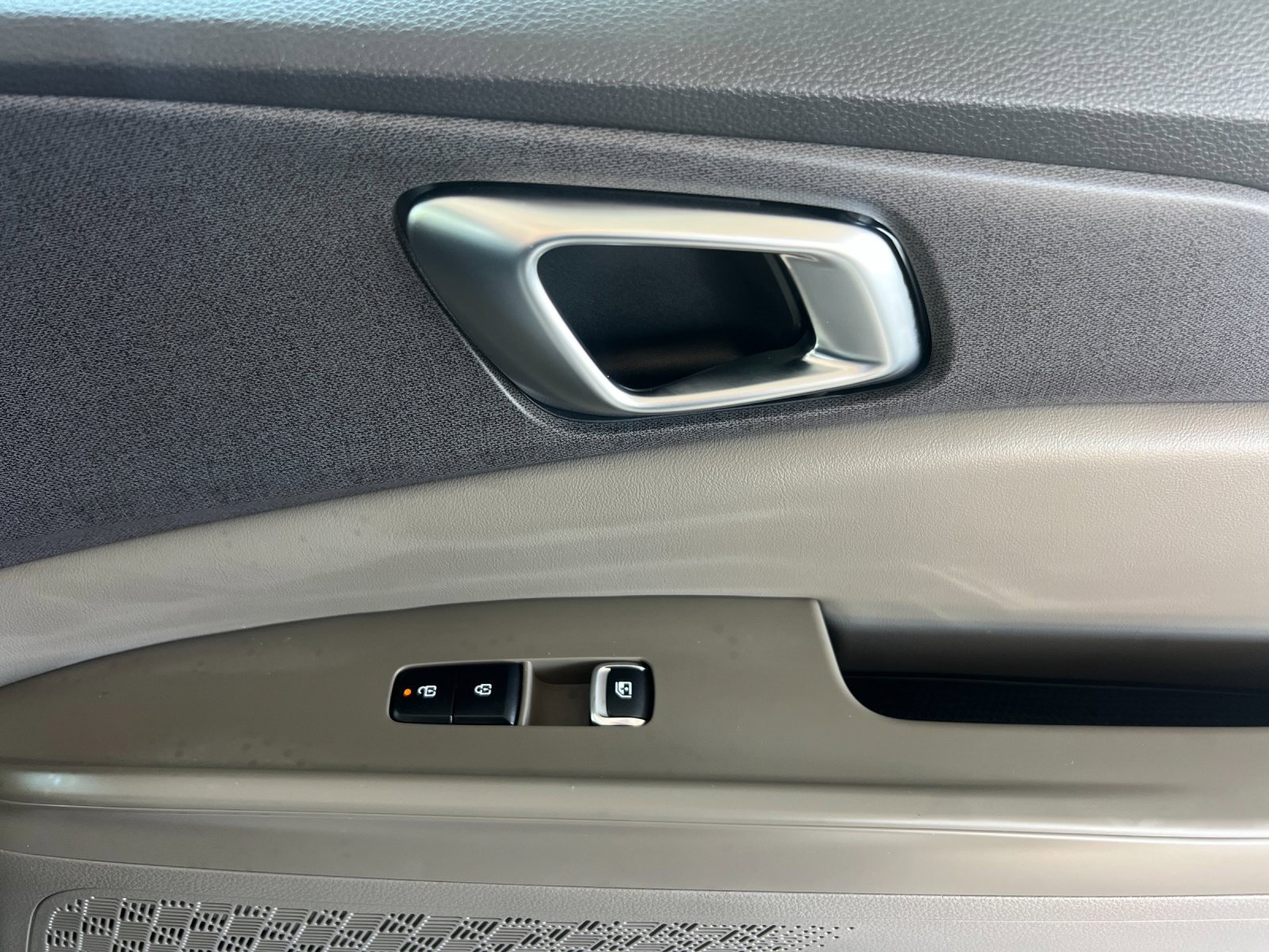 New 2026 Kia Carnival EX image 20