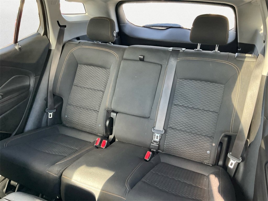 Used 2020 GMC Terrain SLE w/ Driver Convenience Package image 9