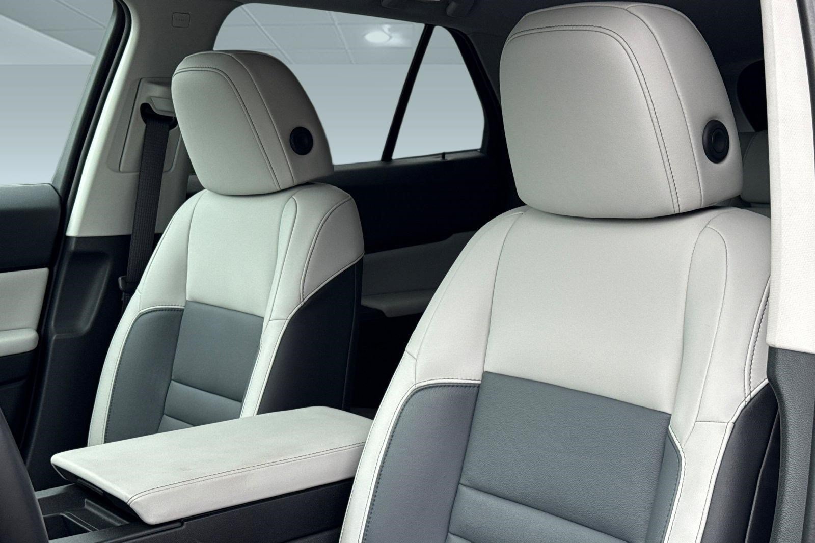 Certified 2024 Honda Prologue Touring image 29