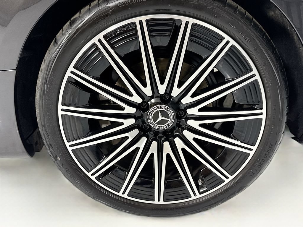 Certified 2025 Mercedes-Benz CLE 300 4MATIC Coupe image 29