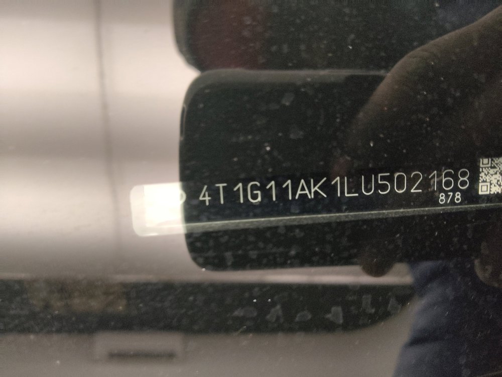 Used 2020 Toyota Camry SE image 33