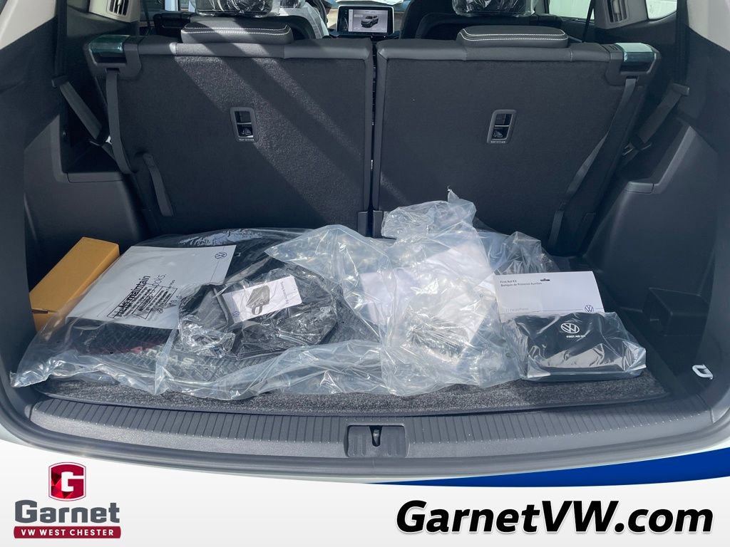 New 2026 Volkswagen Atlas SE image 9