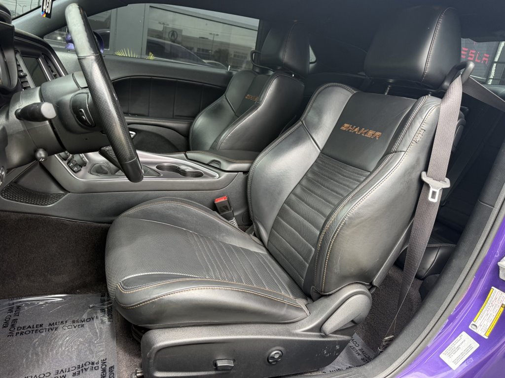 Used 2016 Dodge Challenger R/T Plus RWD image 14
