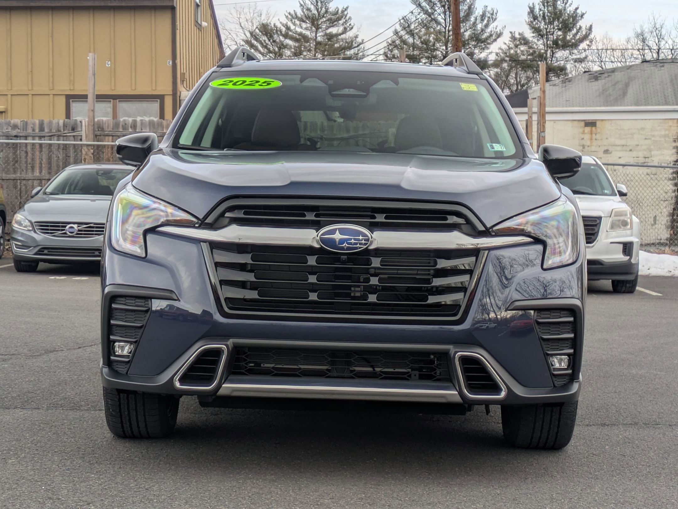 Used 2025 Subaru Ascent Touring w/ Popular Package #2 image 3