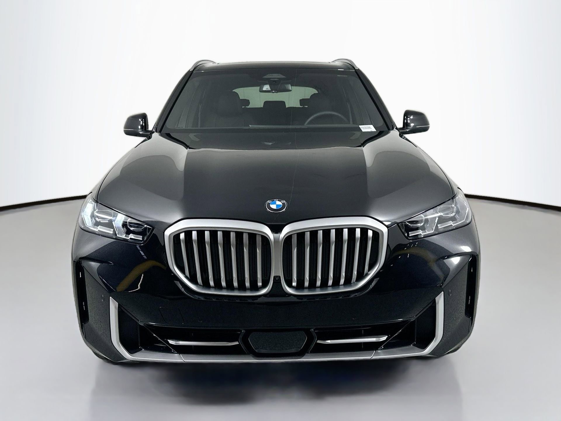 New 2026 BMW X5 sDrive40i image 2