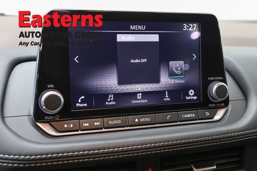 Used 2023 Nissan Rogue S AWD/4WD image 18