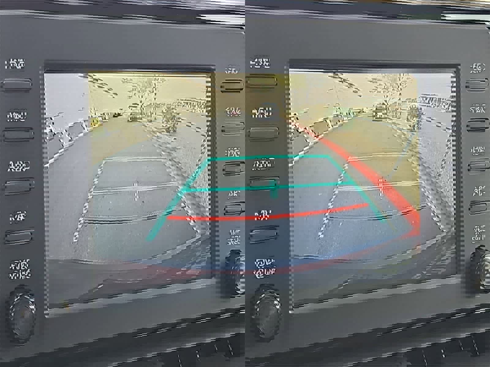 Used 2019 Toyota RAV4 XLE image 26