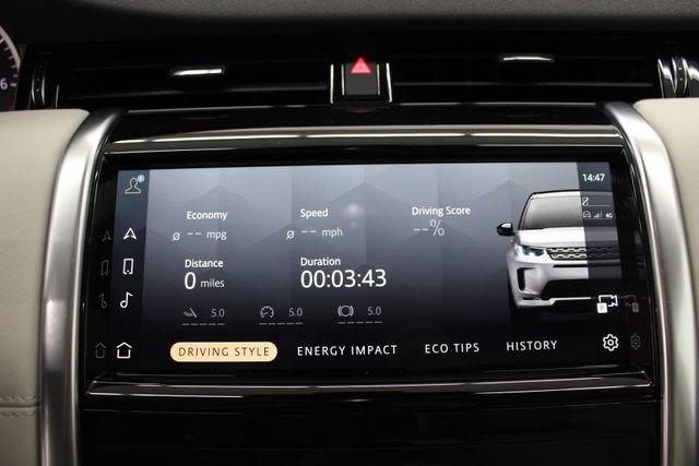 Used 2023 Land Rover Discovery Sport SE image 22