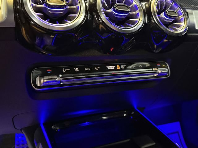 Certified 2023 Mercedes-Benz GLB 35 AMG 4MATIC image 36