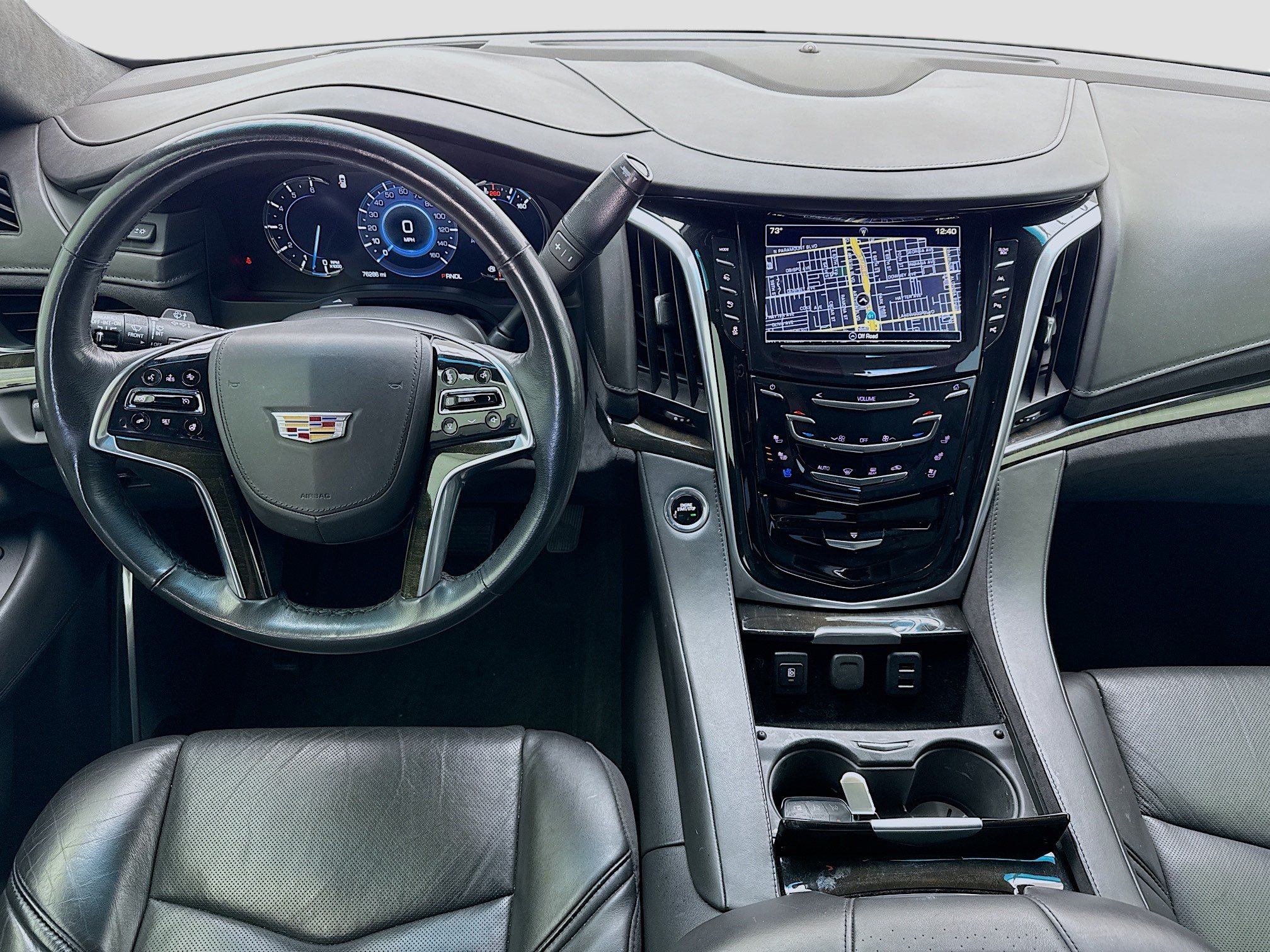 Used 2020 Cadillac Escalade Platinum AWD/4WD image 15