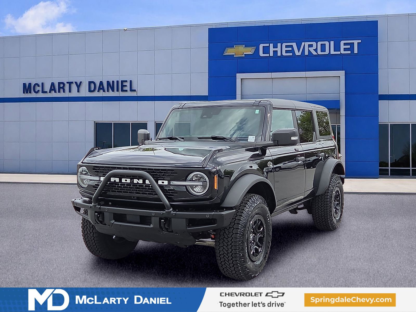 Used 2023 Ford Bronco Wildtrak AWD/4WD image 2