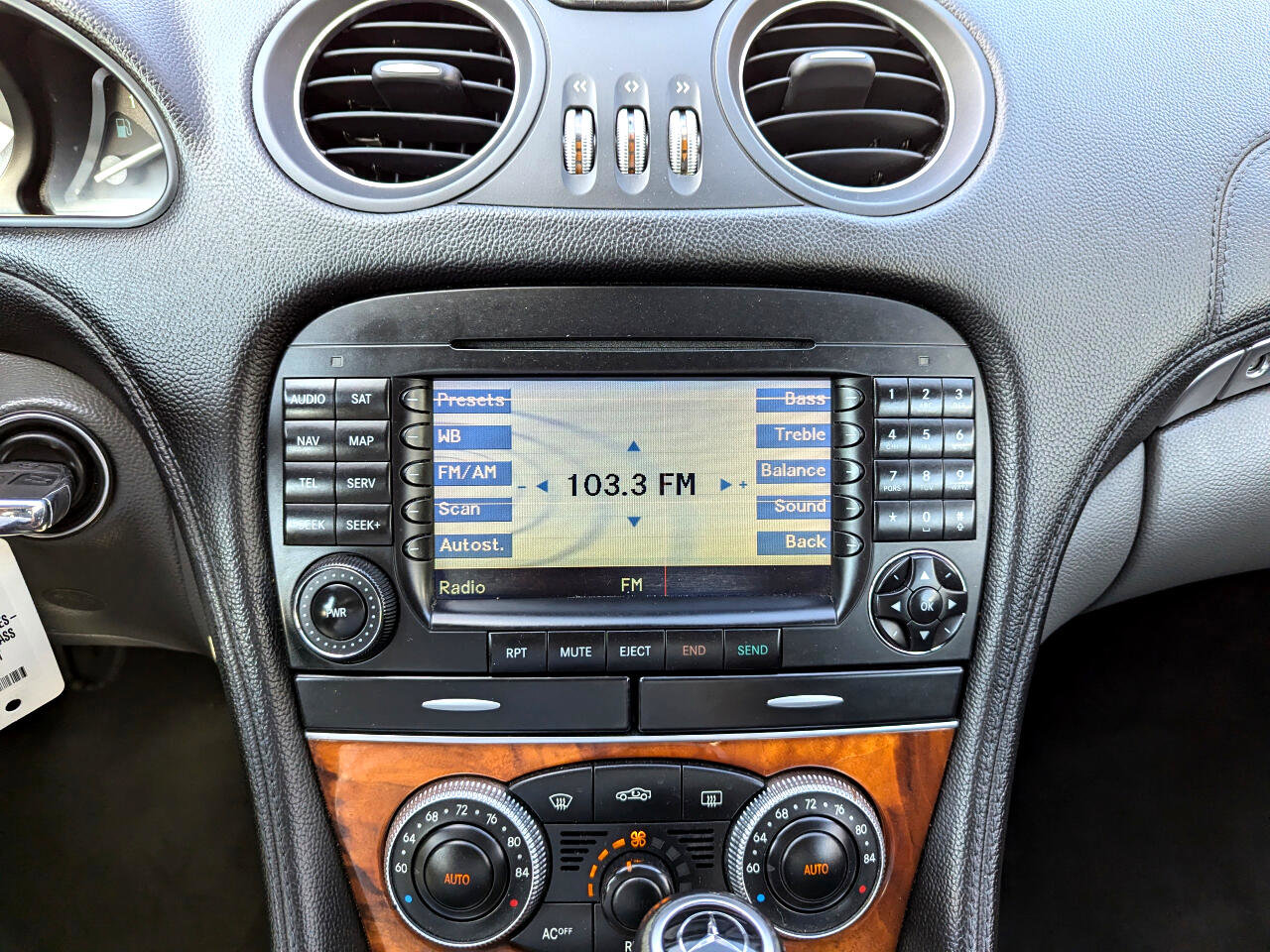 Used 2005 Mercedes-Benz SL 500 image 23