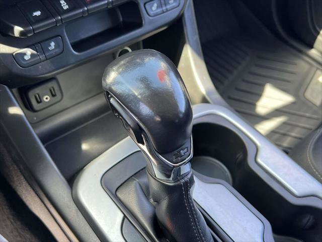 Used 2022 Chevrolet Colorado LT w/ Redline Special Edition AWD/4WD image 33