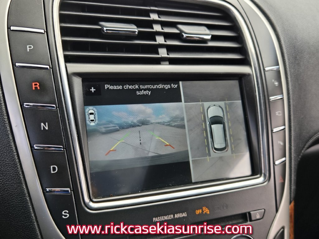 Used 2018 Lincoln MKX Reserve w/ Luxury Package FWD image 23