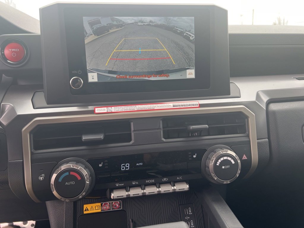 New 2025 Toyota Tacoma TRD Sport image 12