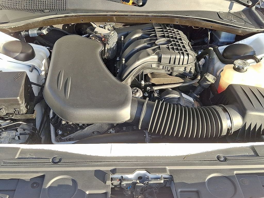 Used 2023 Chrysler 300 Touring L w/ Popular Equipment Group image 29