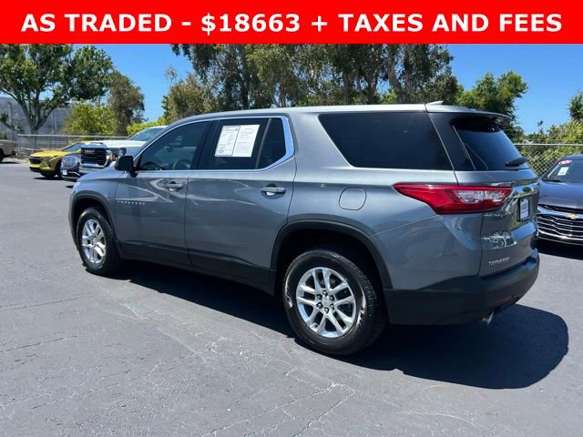 Used 2021 Chevrolet Traverse LS FWD image 4