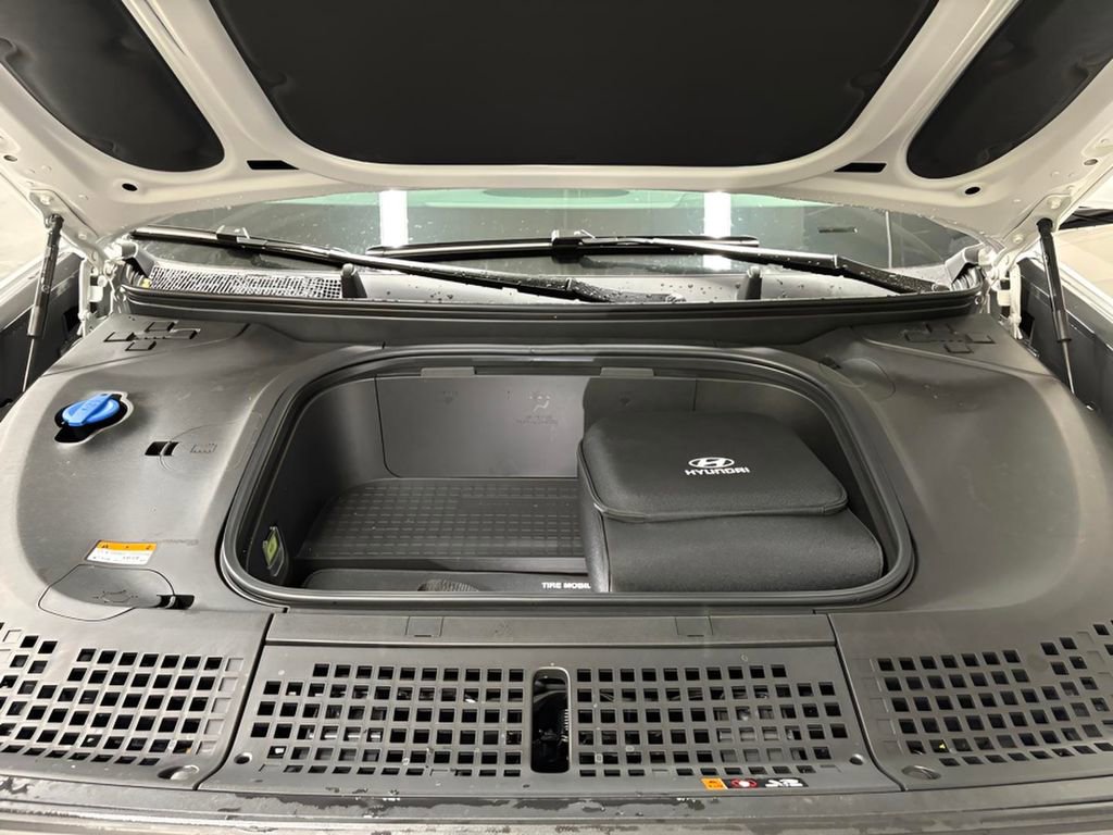 New 2026 Hyundai Ioniq 9 SEL image 30