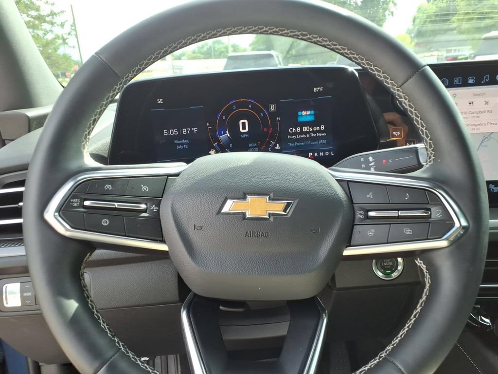 Used 2026 Chevrolet Traverse LT w/ Driver Confidence Package FWD image 25