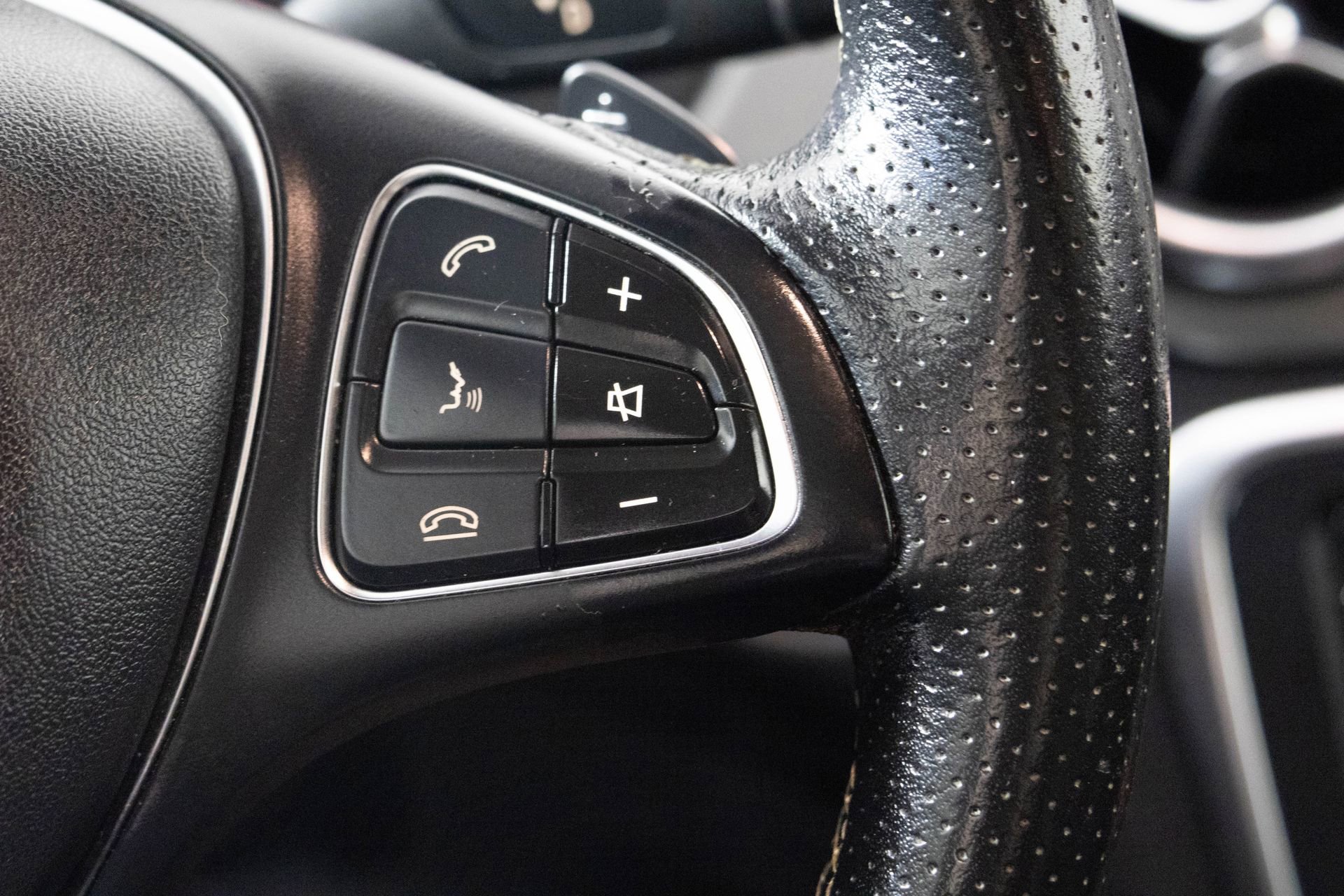 Used 2016 Mercedes-Benz GLA 250 GLA 250 image 33