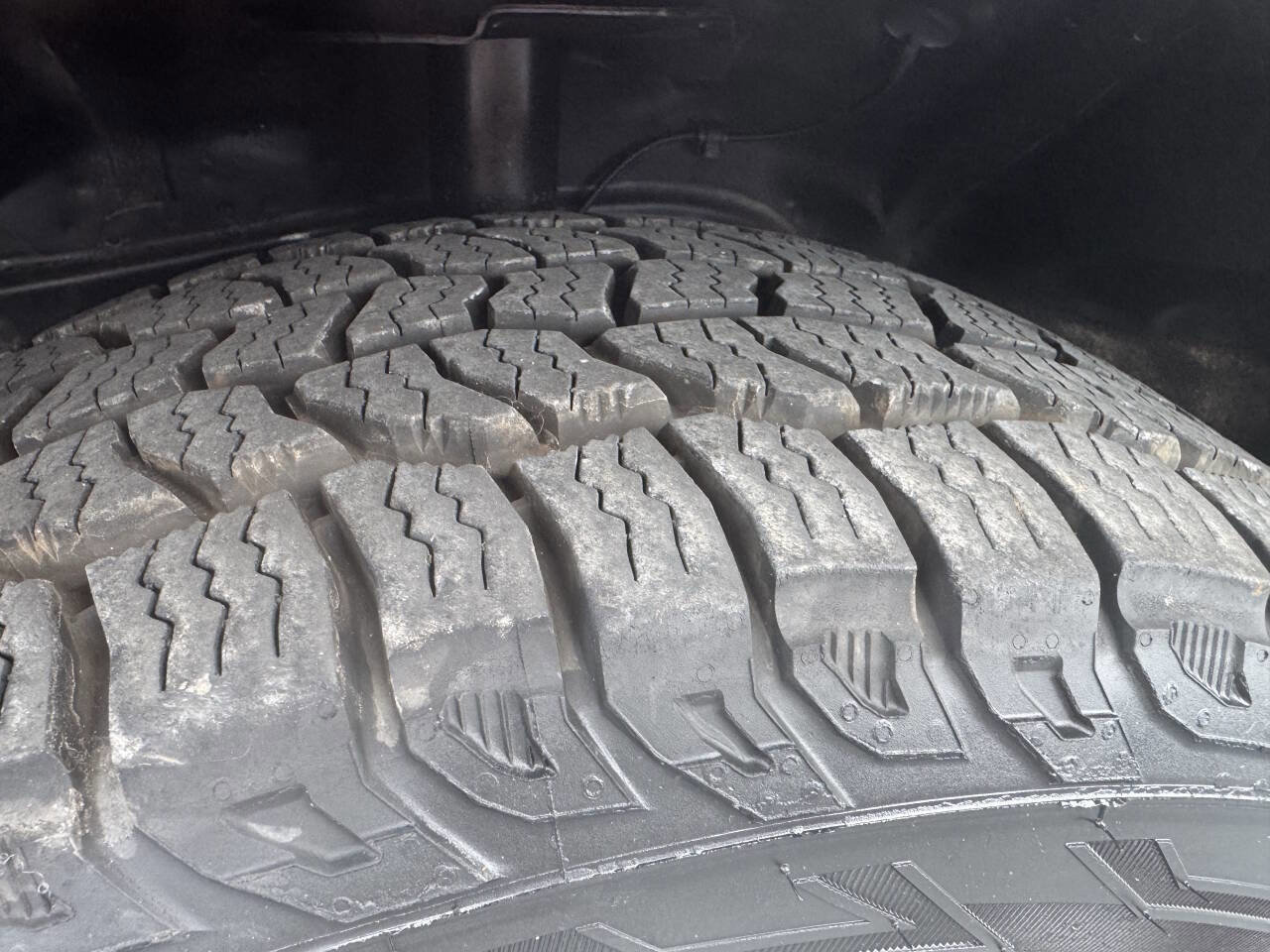 Used 2008 Ford Escape XLT AWD/4WD image 14