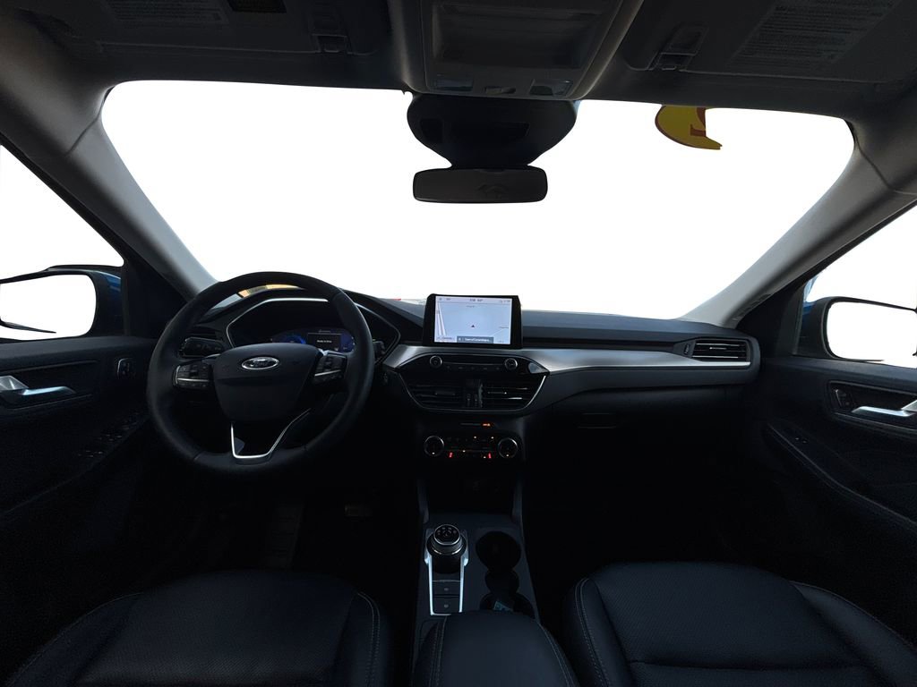 Used 2022 Ford Escape Titanium image 18